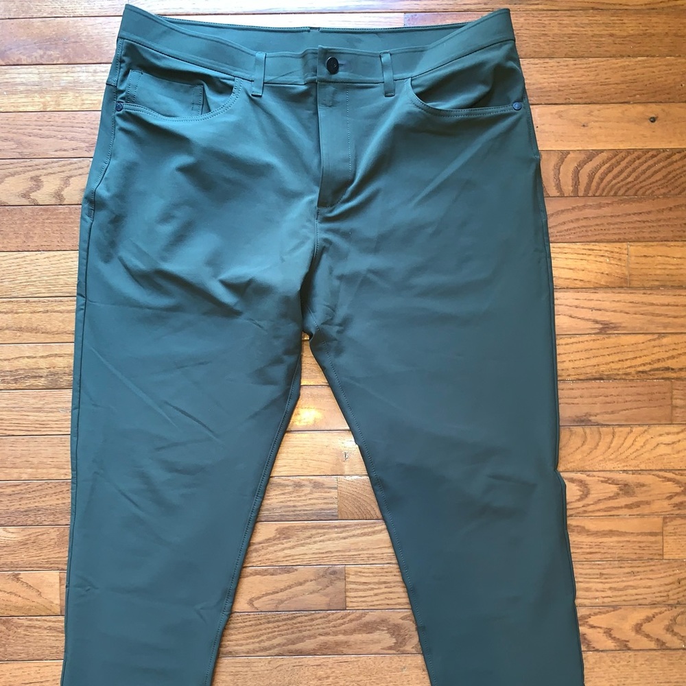 NWOT Men’s Public Rec Workday Pants sz 36x32 Olive Green New